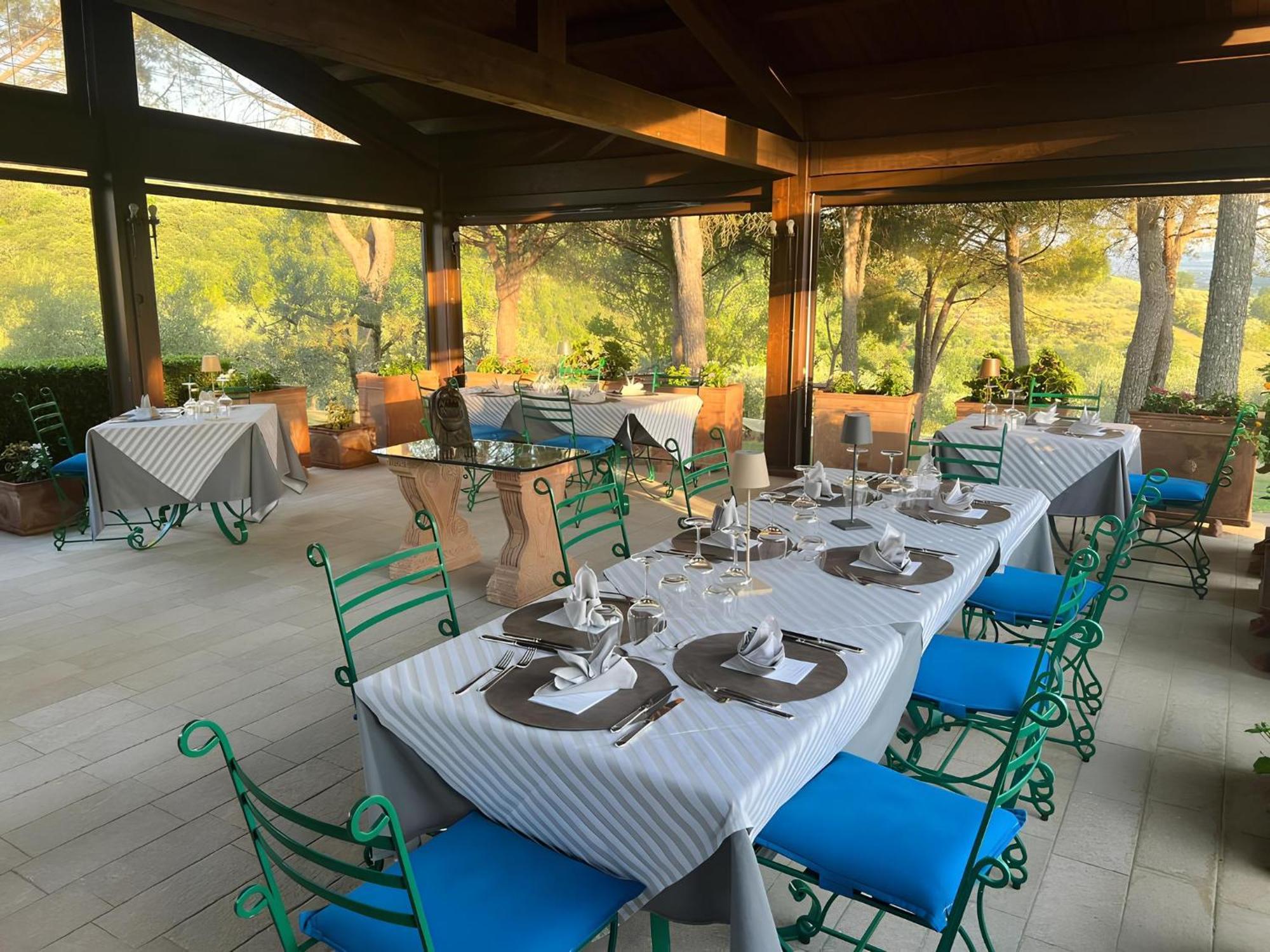 Santa Maria Degli Ancillotti Guest House Petrignano Exterior photo