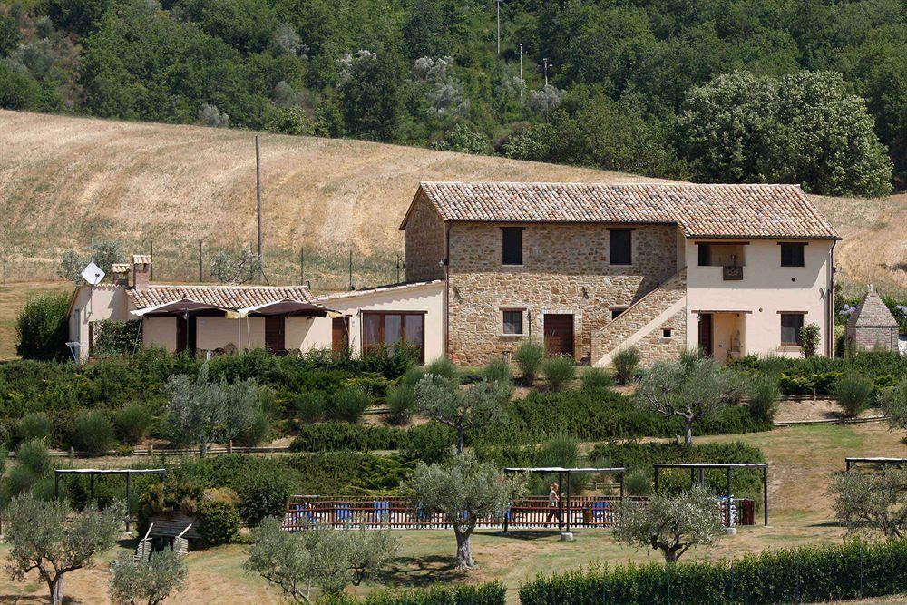 Santa Maria Degli Ancillotti Guest House Petrignano Exterior photo