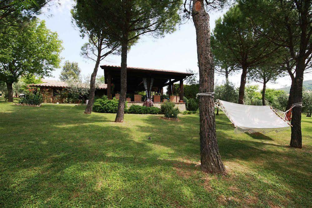 Santa Maria Degli Ancillotti Guest House Petrignano Exterior photo
