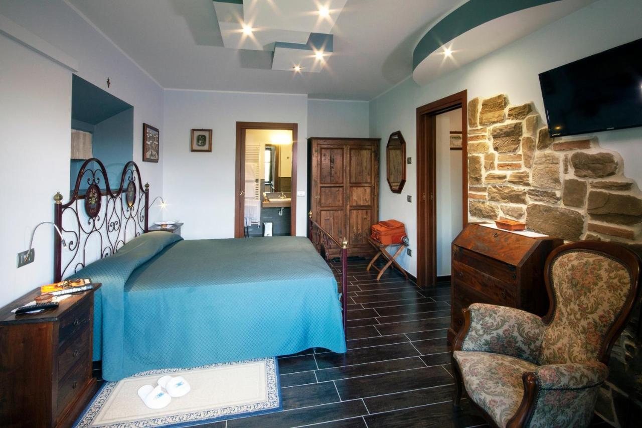 Santa Maria Degli Ancillotti Guest House Petrignano Exterior photo