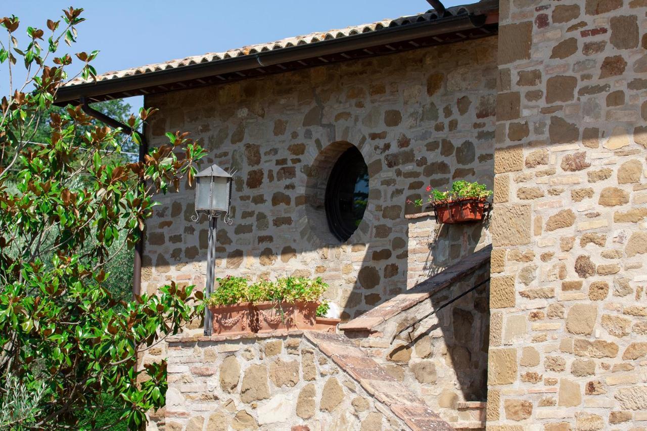 Santa Maria Degli Ancillotti Guest House Petrignano Exterior photo